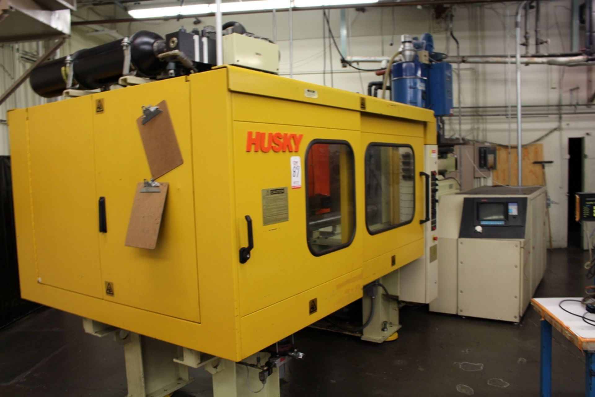 1995 HUSKY 225-TON INJECTION MOLDING MACHINE, MODEL G225GEN-RS50/50, S/N 11783, 36.5" X 36.5" - Image 2 of 6