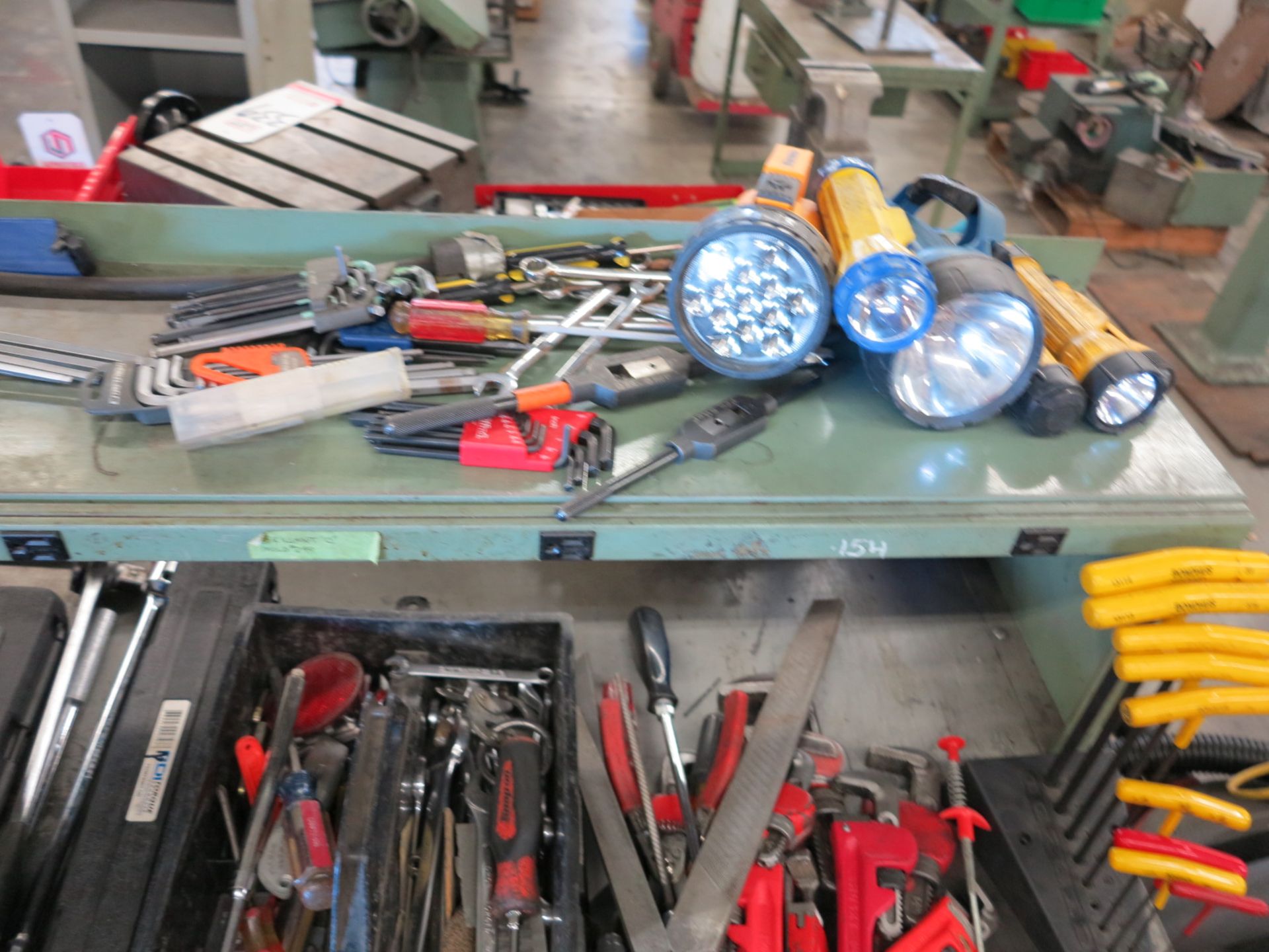 5' STEEL WORKBENCH WITH LARGE ASSORTMENT OF HAND TOOLS INCLUDING APPROX 5 TORQUE WRENCHES, ETC. - Image 3 of 5