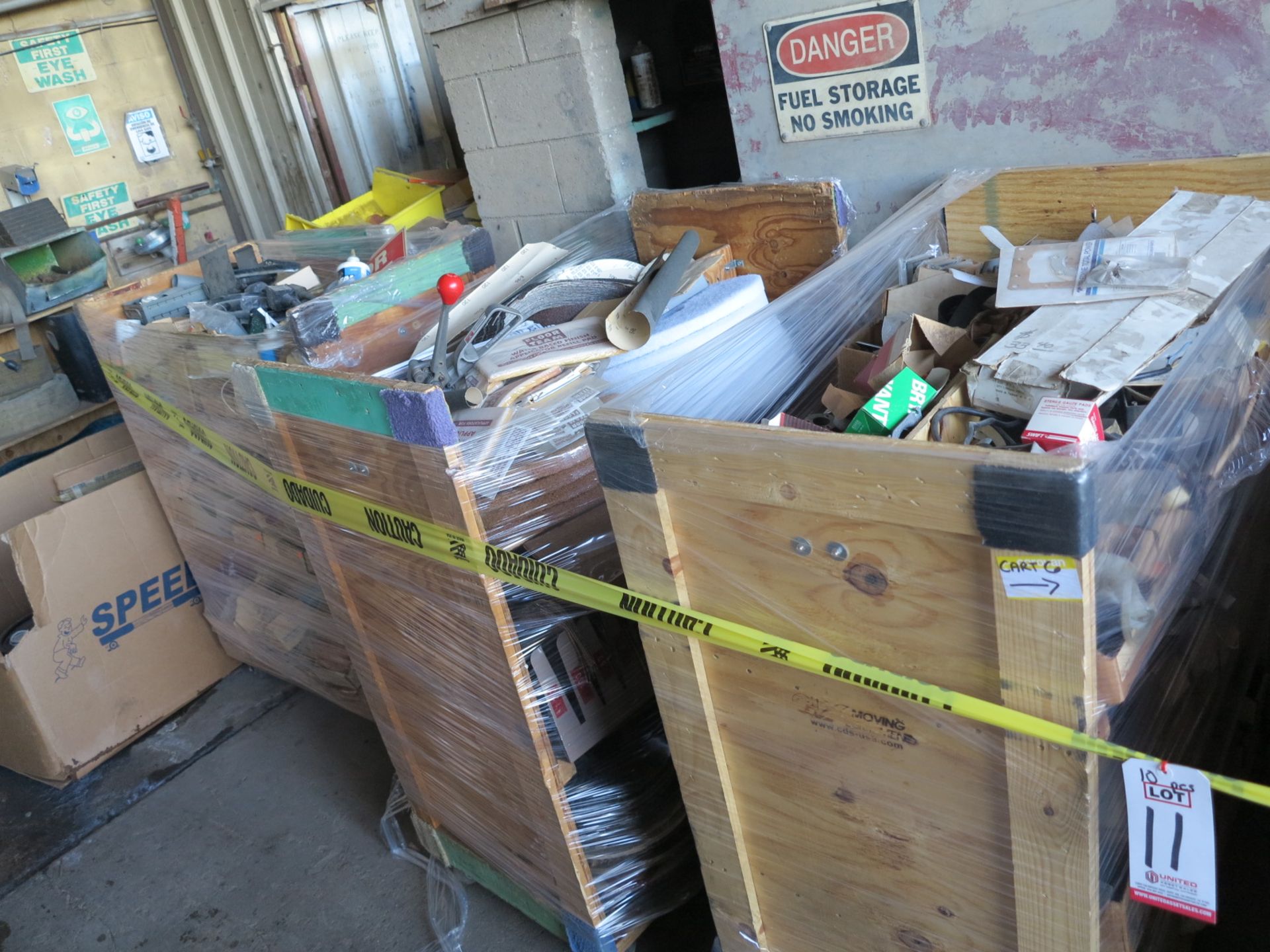 LOT - (5) CARTS TO CONTAIN: AUTOMOTIVE, PLUMBING, ELECTRICAL, SANDPAPER, FLOOR BUFFING PADS, - Image 2 of 7