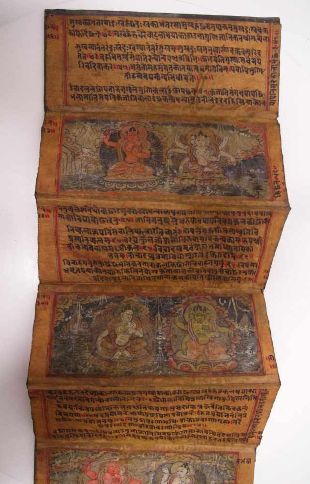 THANGKA DES KÄMPFENDEN BUDDHAKÖNIGS RUDRACAKRIN. Ladakh/Tibet. 18./19. Jh. Pigmente und Gold auf - Bild 4 aus 4