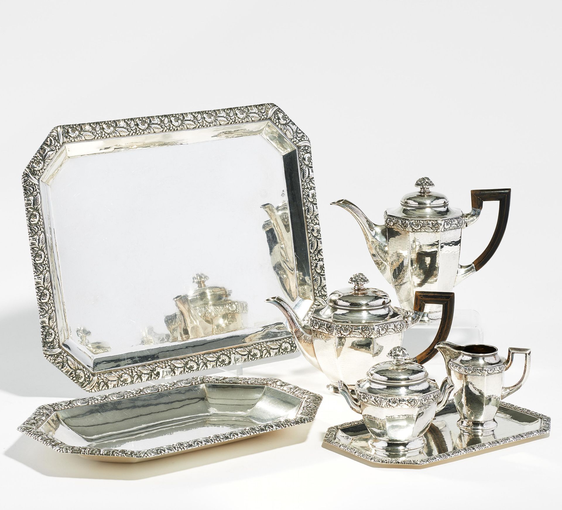 SILVER COFFEE & TEA SERVICE WITH FRUIT RELIEF. Heilbronn. Ca. mid 20th century. Bruckmann & Söhne.