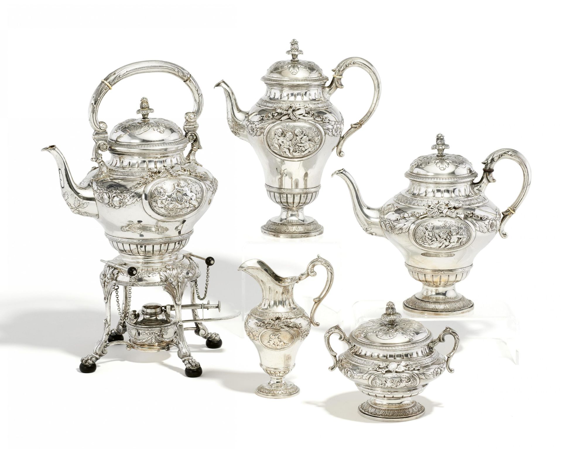 MAGNIFICENT FIVE PIEC SILVER COFFEE AND TEA SERVICE. Hanau. Ca. 1900. J.D. Schleissner & Sons.