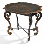 BAROQUE STYLE CARD TABLE WITH LACQUER AND CHINOISERIES ON WOOD. England. 19th century. Wood with