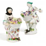 PORCELAINE FIGURINES OF MALE AND FEMALE GARDENER WITH FLOWER BASKETS. Meissen. 18th century.