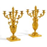 PAIR OF MAGNIFICENT GILDED BRONZE CANDELABRA CHARLES X. Paris. Ca. 1830. Gilded bronze. Square