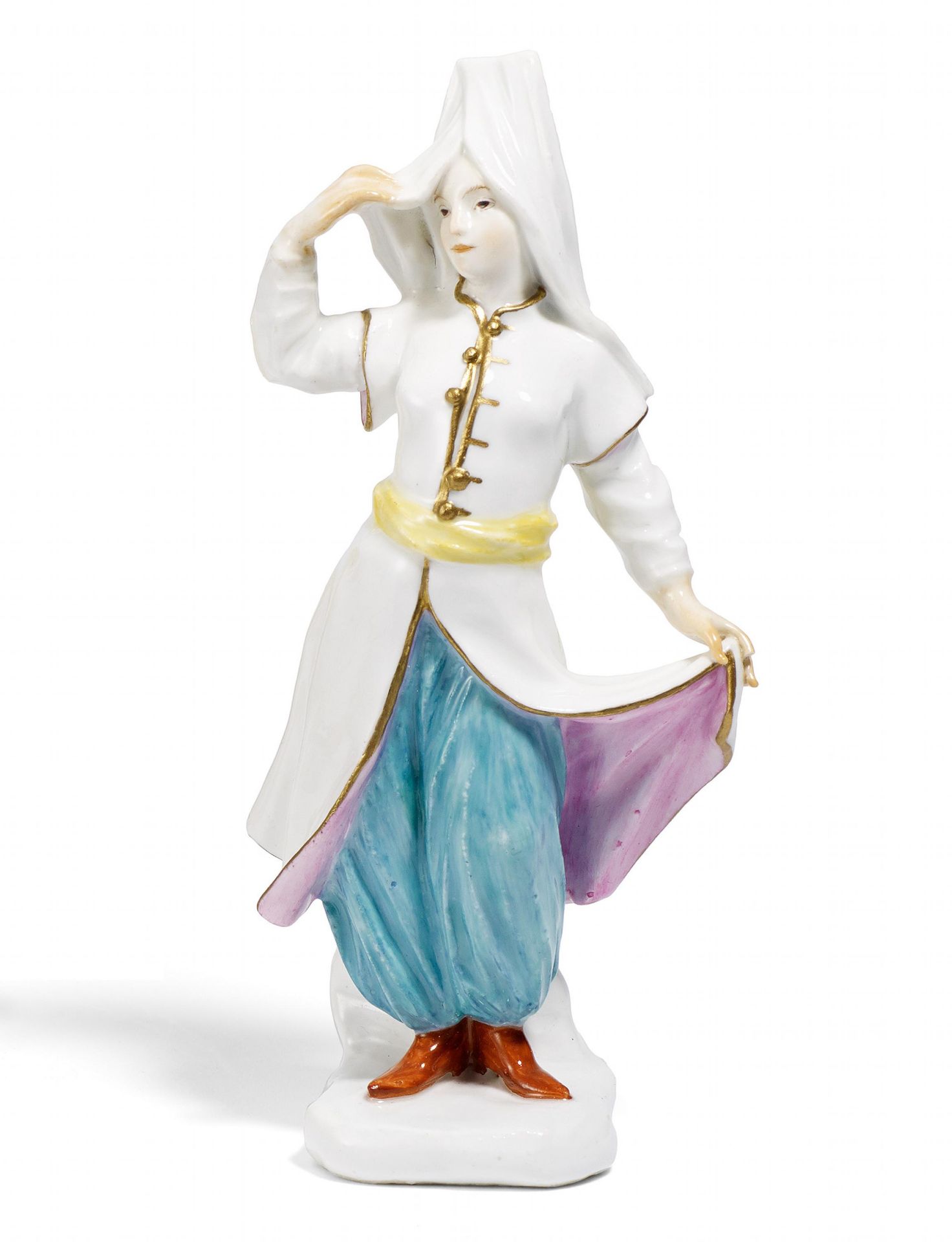 PORCELAIN FIGURINE OF A TURKISH WOMAN. Meissen. 18th century. Model J.J. Kaendler, 1746.