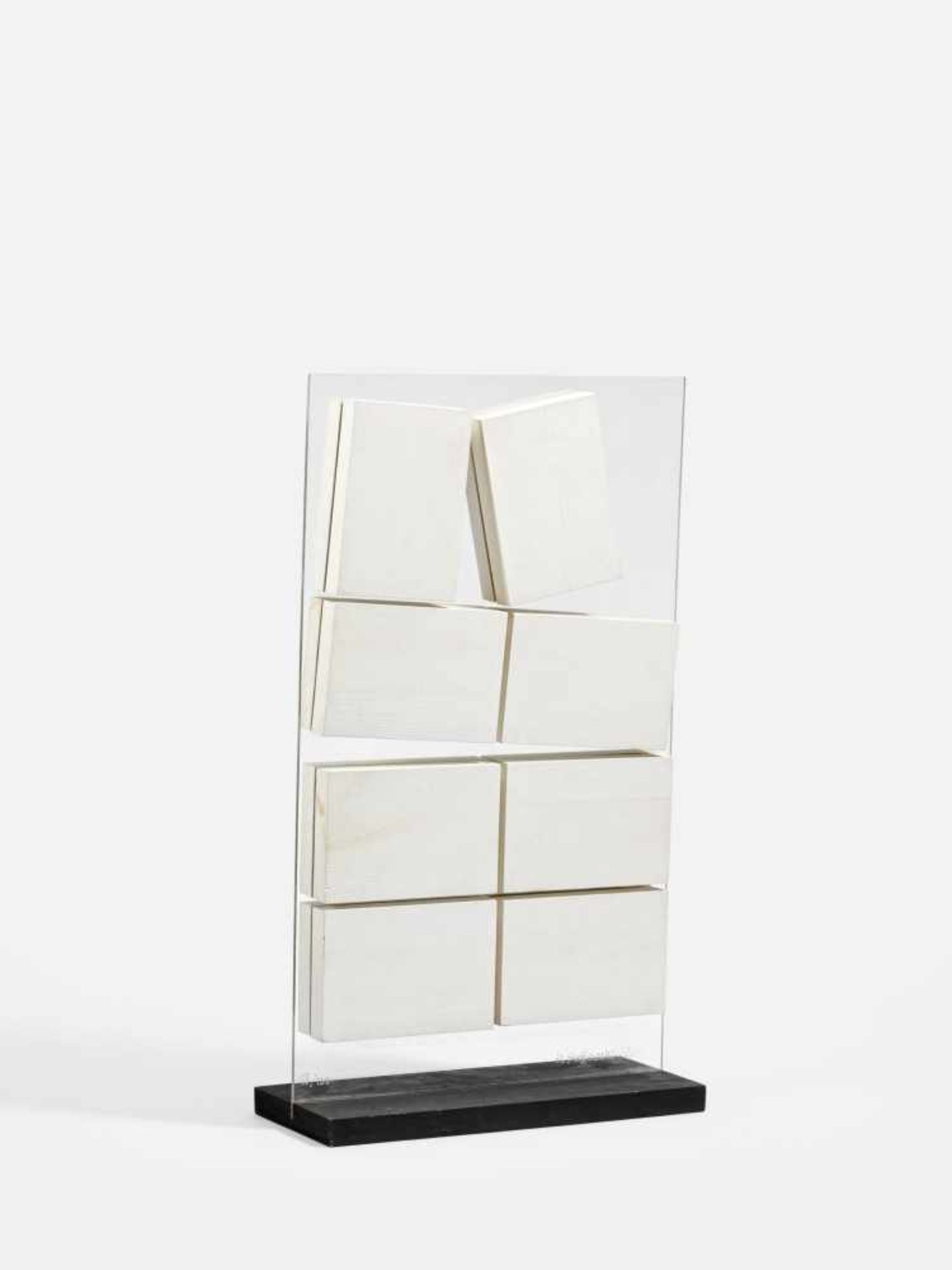 Stazewski, HenrykWarsaw 1894 - 1988Composition Spatiale. 1961. Wood and plexiglass. 59 x 33 x