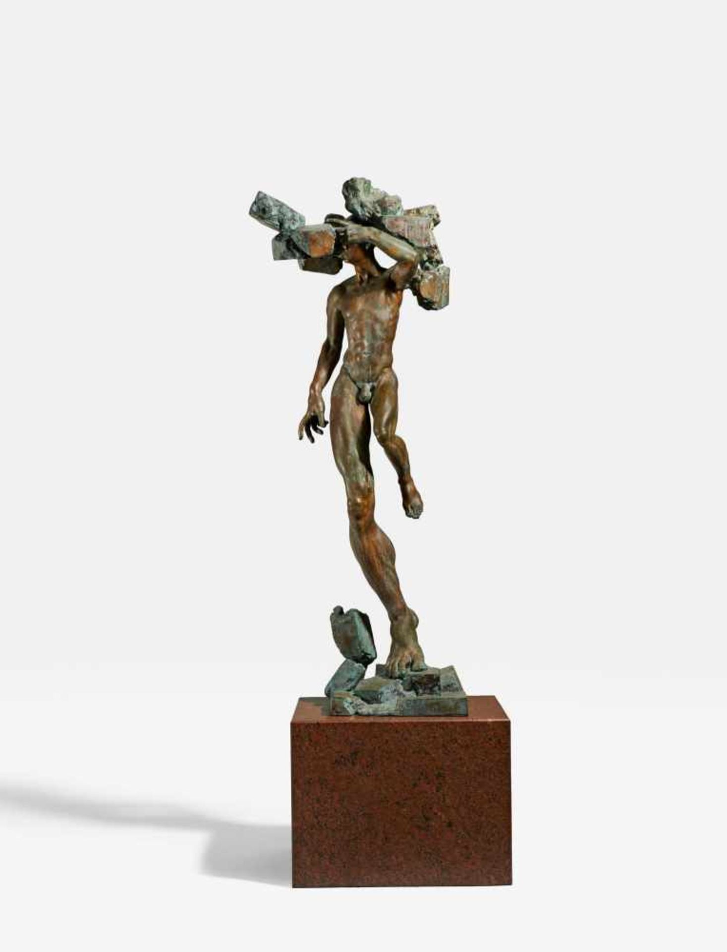 Schwarze, Michael1939 KrefeldAuferstehung. 1981. Bronze, brown-green patinated. 153 x 60 x 50cm.