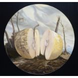Jean-Michel Lengrand (1955-)rond paneel, diameter 53 cm, surealistisch landschap met 2 halve appels,