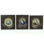 3 diverse portretminiaturen met voorstelling van, Maria, man en vrouw, o.a gemonogrammeerd H.v.O.,