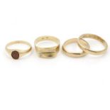 4 diverse 14 krt. gouden ringen, totaal gewicht: 15,8 gram