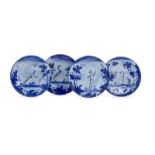 4 Italiaanse majolica bordjes met blauw decor van hond, herder, vogel en kasteel, 18e eeuw, diam. 23