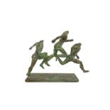 Jan Desmarets (1961-)bronzen sculptuur met voorstelling van 3 hardlopers, gesigneerd: J.