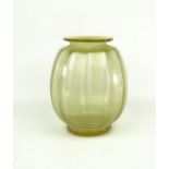 amberkleurige glazen vaas, serica nr..., ontwwerp: A.D. Copier voor leerdam, h. 21 cm (A)