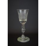 antiek glas met gegraveerd decor van driemaster en opschrift 'Het well vaaren van Seeland, 18e eeuw,