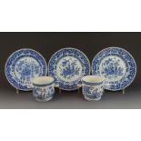 3 blauw/wit Chinees porseleinen borden met decor van vogel,  vazen en bloemen, 1e helft 18e eeuw,