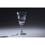 mondgeblazen wijnglas met radgravure decor: ‘De Polders’, 18e eeuw, h. 20 cm- - -29.00 % buyer's