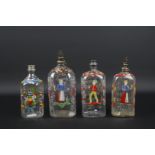 4 glazen muizenflesjes met geëmailleerd decor van figuren en florale motieven en tinnen stop, 18e