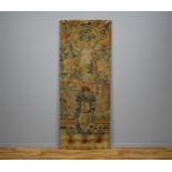 Vlaams tapisserie met voorstelling van engel op zuil met mascarons omgeven door florale motieven,