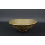 Chinese steengoed celadon kom, Song-dynastie, 13e eeuw, diam. 16 cm (A/B)- - -29.00 % buyer's