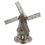 Miniatuur Korenmolen met rietkap zilver.Nederland, Schoonhoven, Niekerk b.v, 1977, keurtekens: