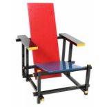 Rood-blauwe stoelnaar ontwerp van Rietveld. 76 x 89 cm.Red-blue chairdesigned by Rietveld. 76 x 89