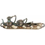 (5) delige set miniatuur servies zilver.W.o. koffie en theepot en roomstel op dienblad in Art Deco