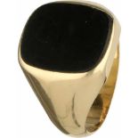 Constant heren zegelring geelgoud, onyx - 14 kt.Ringmaat: 19,25 mm. Gewicht: 5,7 gram.Constant