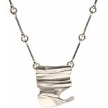 Lapponia design collier met hanger zilver - 925/1000.Designer Björn Weckström. L: 38 cm. Gewicht: