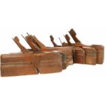 Een lot van 8 reeschaafjes. Circa 1900.A lot with 8 diverse wood planes. Approx 1900.