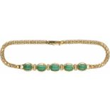 Armband geelgoud, ca. 0.04 ct. diamant en jade - 14 kt.8 Briljant geslepen diamanten (ca. 0.005