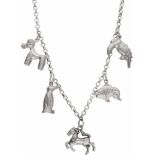 Bedelcollier zilver - 835/1000.Met 5 dieren bedels. L: 42 cm. Gewicht: 14,3 gram.Charm necklace