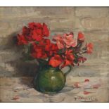 Marie Slager - van Gilse (Baarle Hertog, Be. 1891 - Turnhout, Be. 1961).Stilleven van bloemen in een