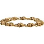 Antieke armband geelgoud - 14 kt.Met veiligheidskettinkje. L: 19 cm. Gewicht: 15,2 gram.Antique