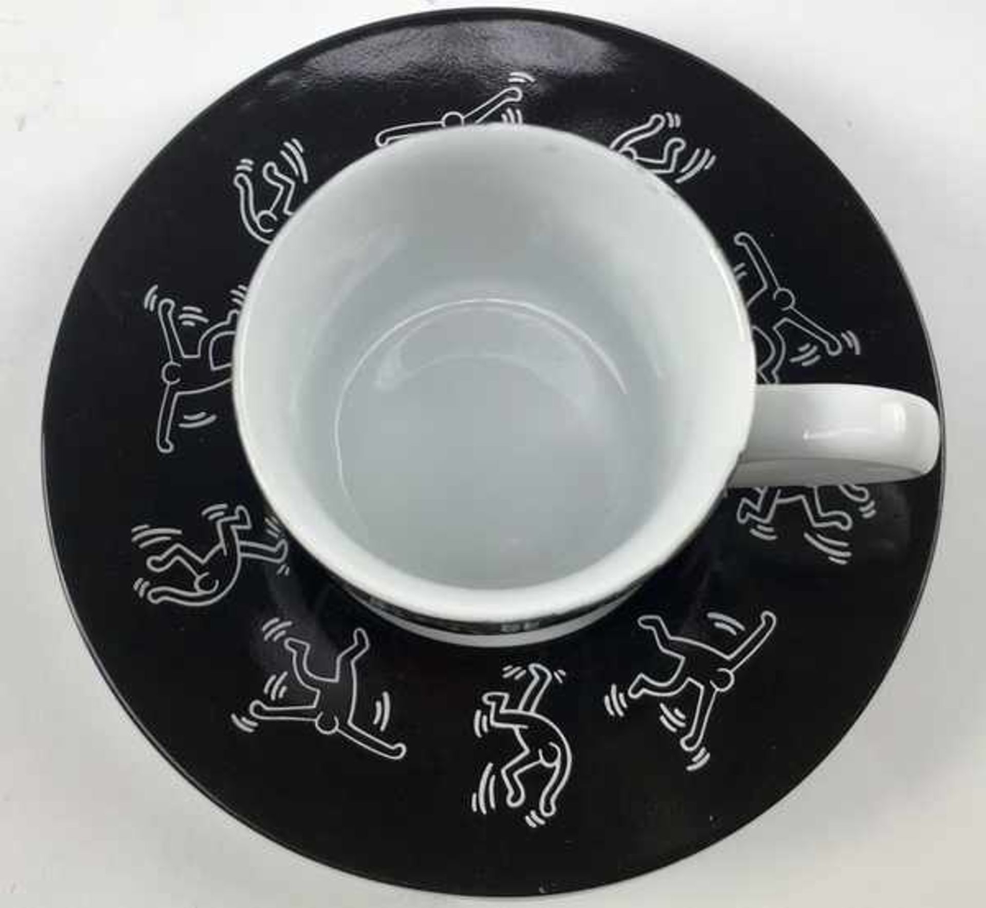 (Design) Porselein, lot divers (12 x) serviesgoed ontwerp Keith Haring. 20e eeuw.porselein, lot - Bild 3 aus 9