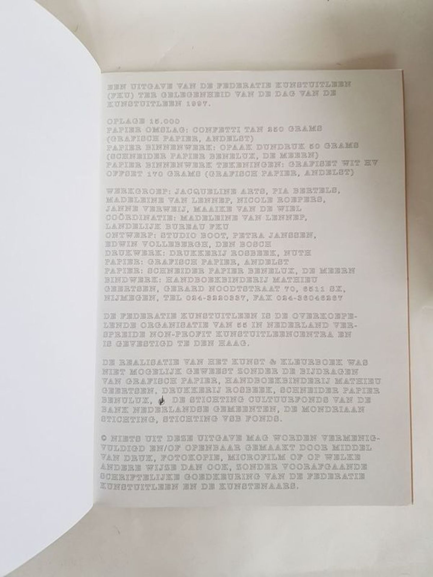 (Boeken) (Kunst/boeken) Kunst en kleurboek - 1997Met werk van o.a. Marlene Dumas, Klaas Gubbels en - Image 4 of 7