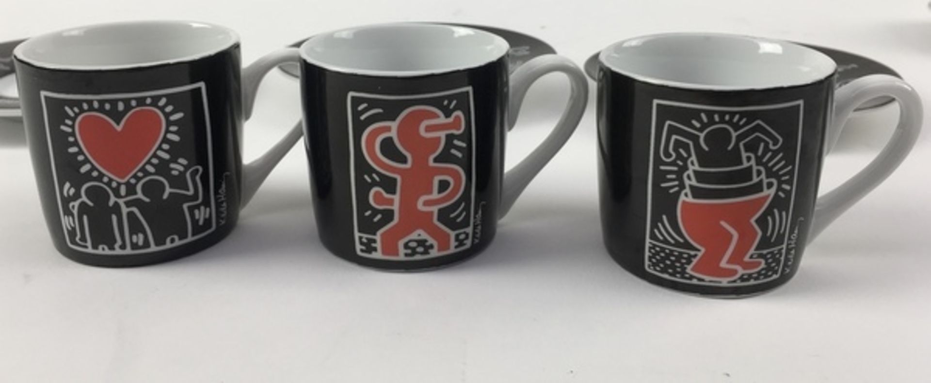 (Design) Porselein, lot divers (12 x) serviesgoed ontwerp Keith Haring. 20e eeuw.porselein, lot - Bild 2 aus 9