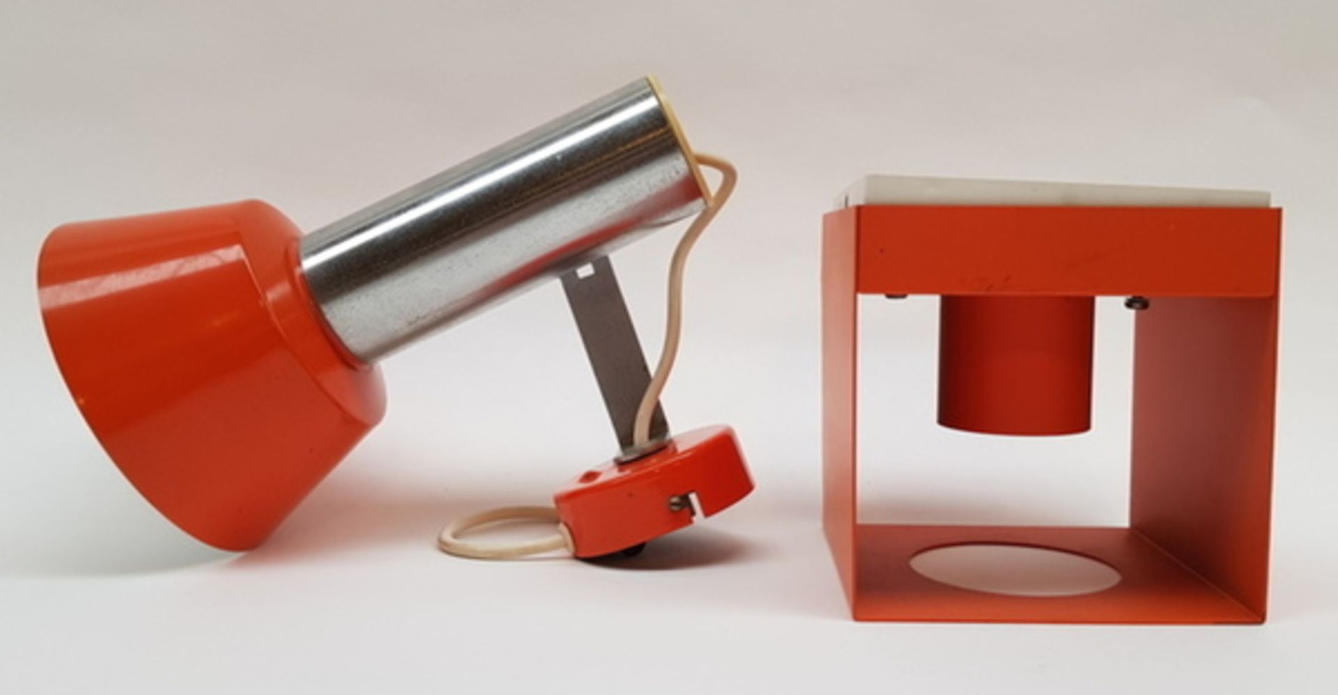 (Design) Metalen lampen, Philips, jaren 60 / 70Metalen lampen, Philips, jaren 60 / 70 Conditie: