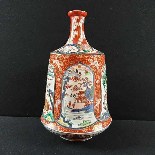 (Aziatica) Porseleinen flesvaas, Kutani, Japan, ca. 1900 Meiji periodePorseleinen flesvaas, - Image 9 of 11