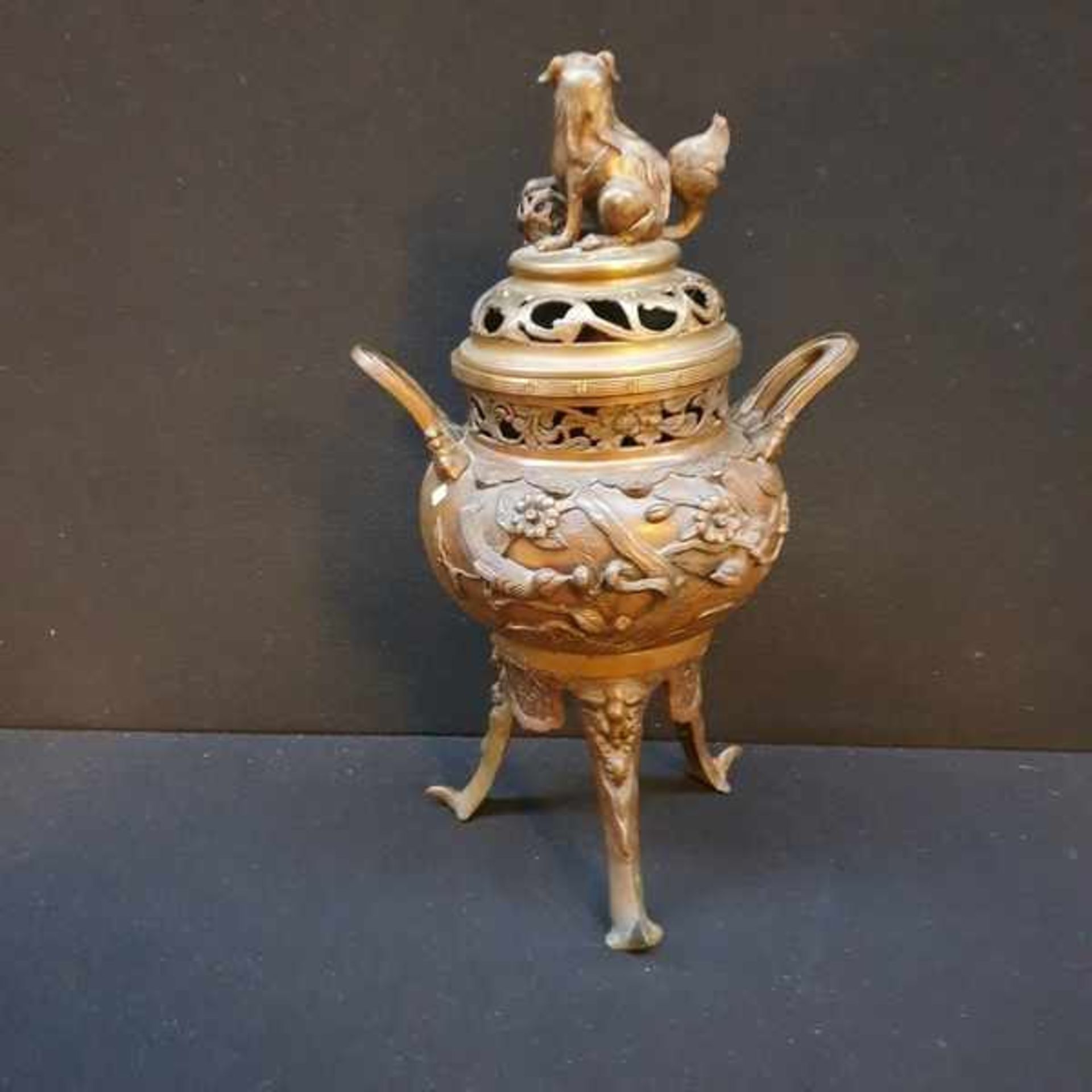 (Aziatica) Grote bronzen tempel wierookbrander, Japan, eind 19e eeuwGrote bronzen tempel - Bild 10 aus 14