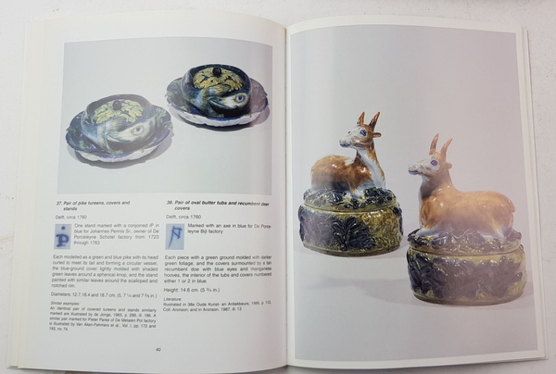 (Boeken) (Kunst) een lot over keramiekEen lot boeken over keramiek, waaronder majolica. Onder meer - Bild 6 aus 7