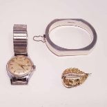 (Curiosa) Zilver/ double/chroom, Horloge, broche en armband, midden 20e eeuw. Chroom/ zilver/