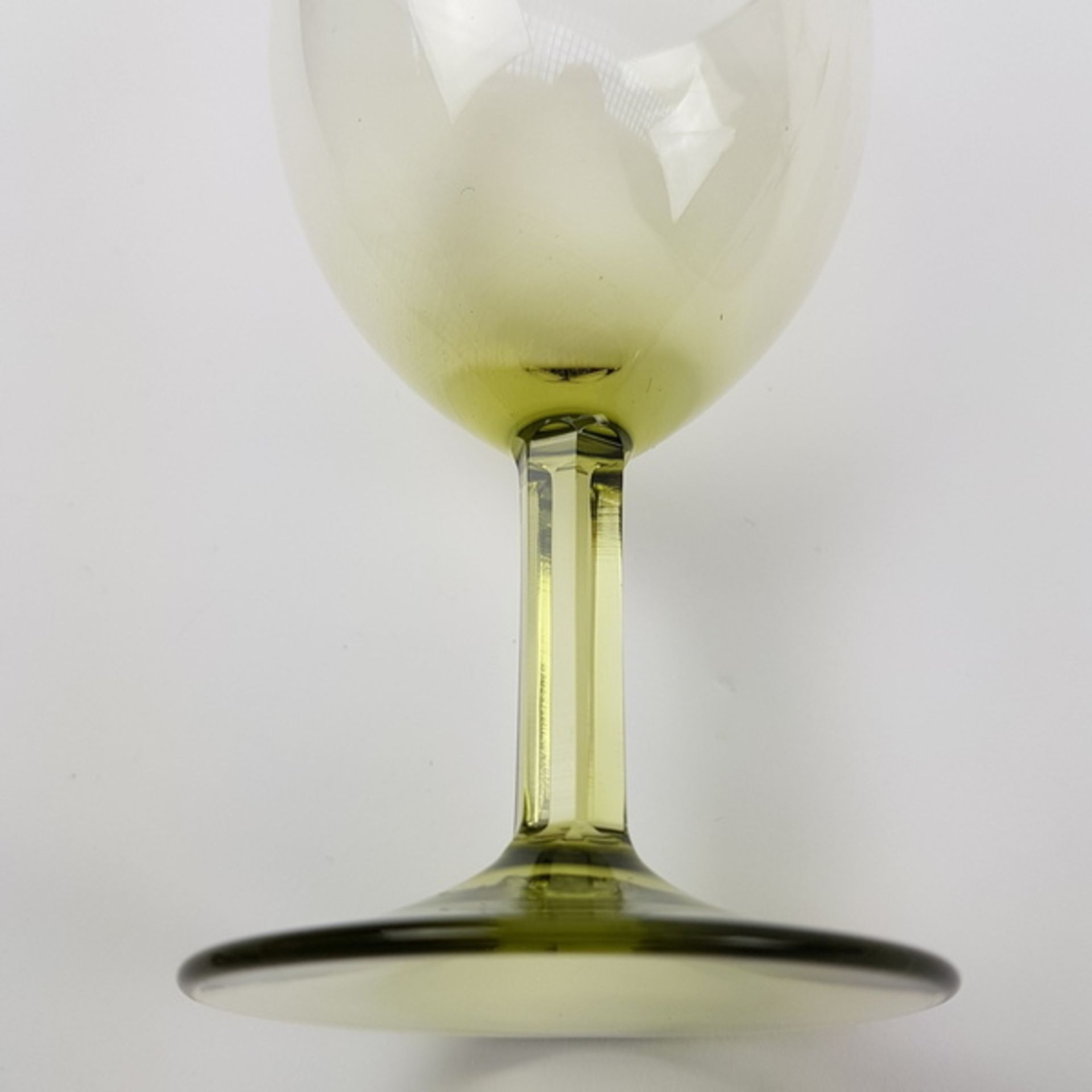 (Antiek) Gilde glazen, A.D. Copier, mosgroen met geslepen been, Glasfabriek Leerdam, ontworpen in - Bild 2 aus 4