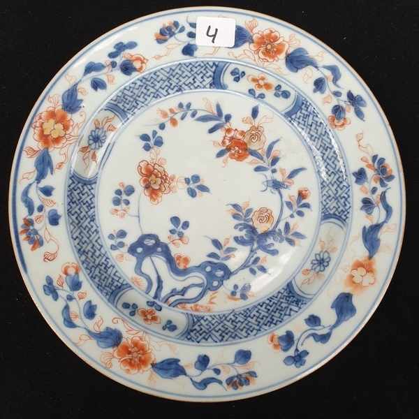 (Aziatica) Porseleinen borden met Imari decor, China, begin 18e eeuw, Kangxi periodePorseleinen - Image 10 of 12