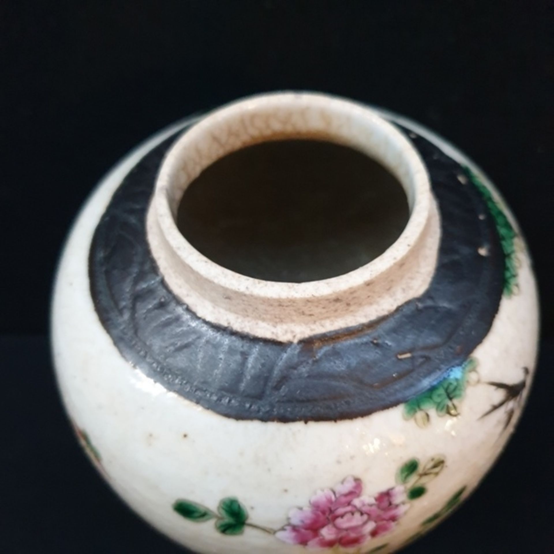 (Aziatica) Porseleinen gemberpot met houten voet, Nanking, China, ca. 1900Porseleinen gemberpot - Bild 9 aus 9