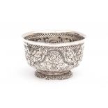 Silver cream bowl. Maker's mark Ate de Groot Boersma, Sneek. Year letter 1884.Diameter 11 cm.