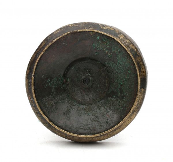 A bronze saucer candlestick, the stem with four decorative discs. Presumably Spain, 17th century. - Image 3 of 3