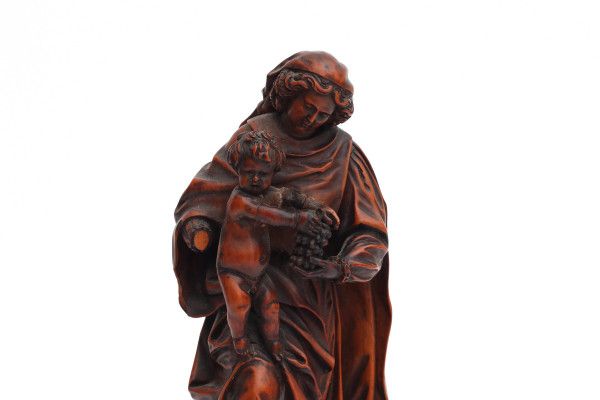 A South Netherlandish, probably Malines, boxwood sculpture of the Virgin and Child supported by - Image 3 of 4