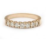 A 14 krt yellow gold rivière ring. Set with seven brilliant cut diamonds, total ca. 1.05 ct, clarity