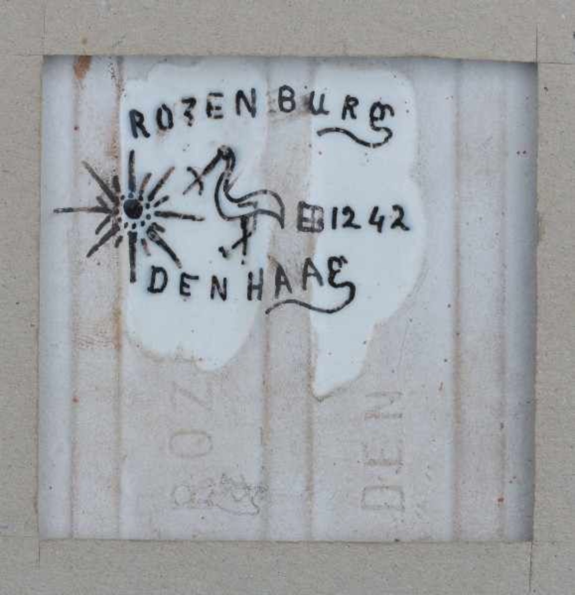 N.V. Haagsche Plateelfabriek Rozenburg, Den Haag (1883-1917)A ceramic tile with sepia painted - Bild 2 aus 2